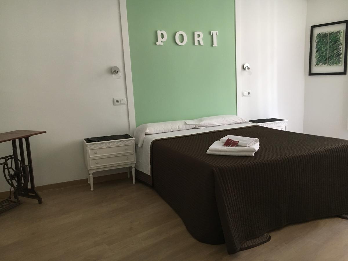 Hostal Portugal Otel Barselona Dış mekan fotoğraf